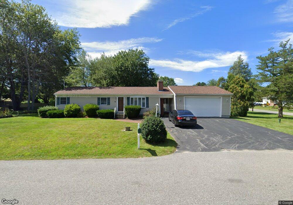 10 Greenfield Rd, Westport, MA 02790 - photo 1