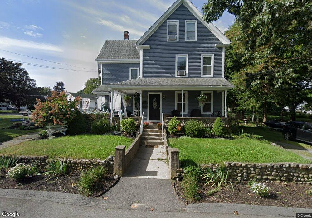 29 Saxon St unit 3, Franklin, MA 02038 - photo 1