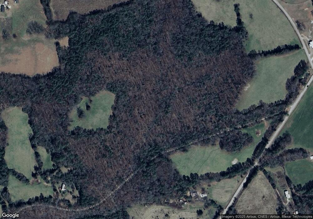 1842 Stratton Rd, Elberton, GA 30635 - photo 1