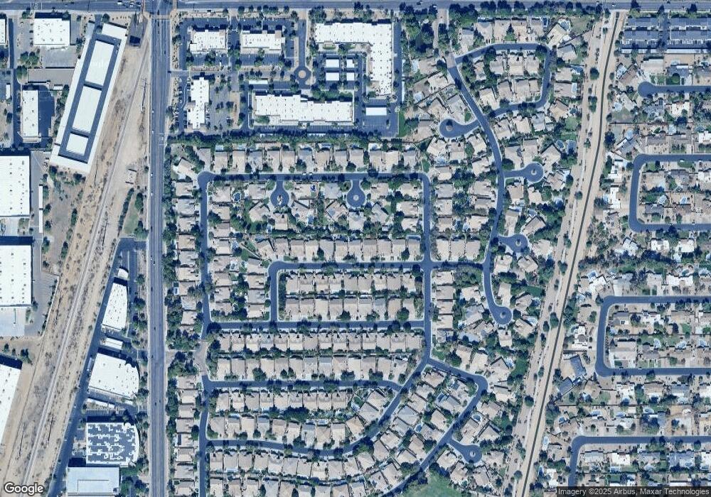 342 W Vinedo Ln, Tempe, AZ 85284 - photo 1