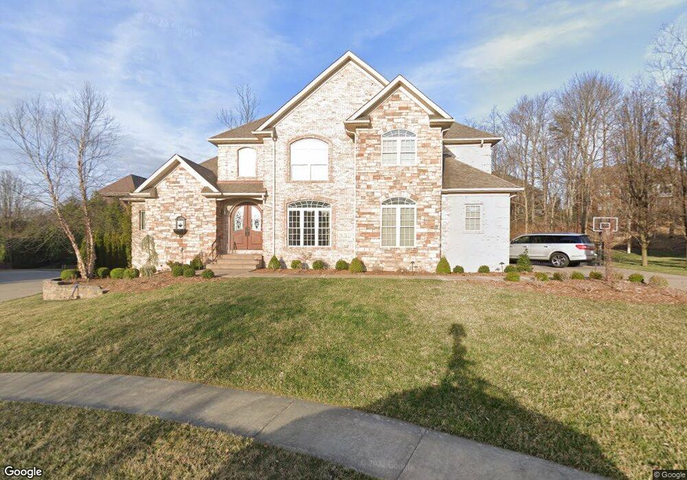 4110 Versailles Ct, Floyds Knobs, IN 47119 - photo 1