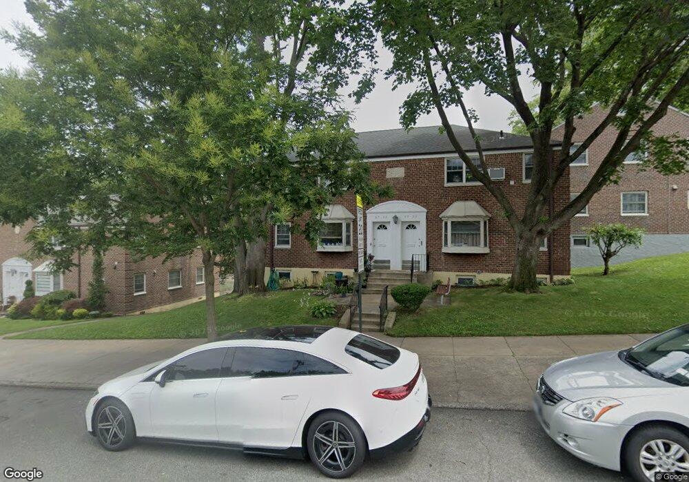 5753 Marathon Pkwy unit 2nd Fl, Little Neck, NY 11362 - photo 1