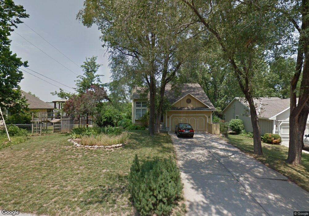 101 Timber Creek Cir, Lansing, KS 66043 - photo 1