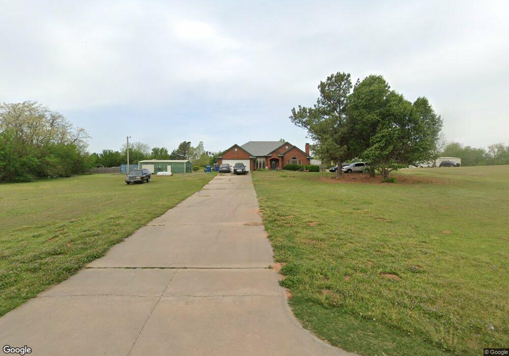 501 E Cedar Dr, Tuttle, OK 73089 - photo 1