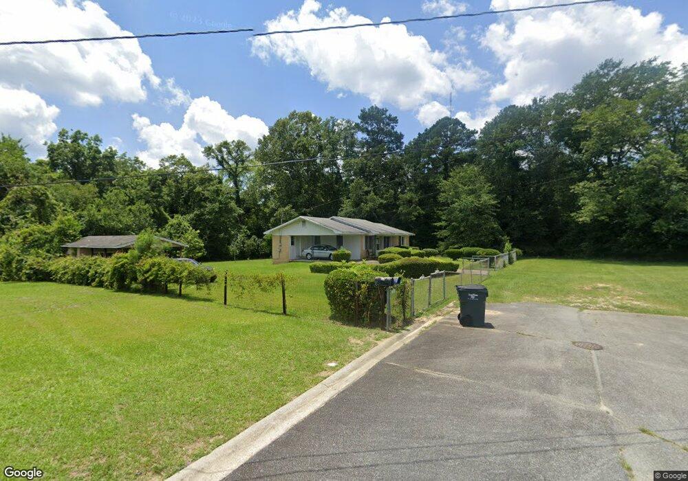 205 Dixon St, Warner Robins, GA 31088 - photo 1