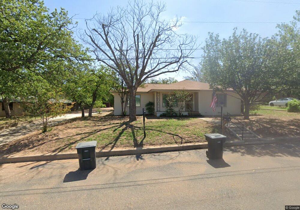 803 1/2 Poplar St, Fredericksburg, TX 78624 - photo 1