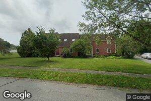 10 Twin Ponds Dr, South Dartmouth, MA 02748