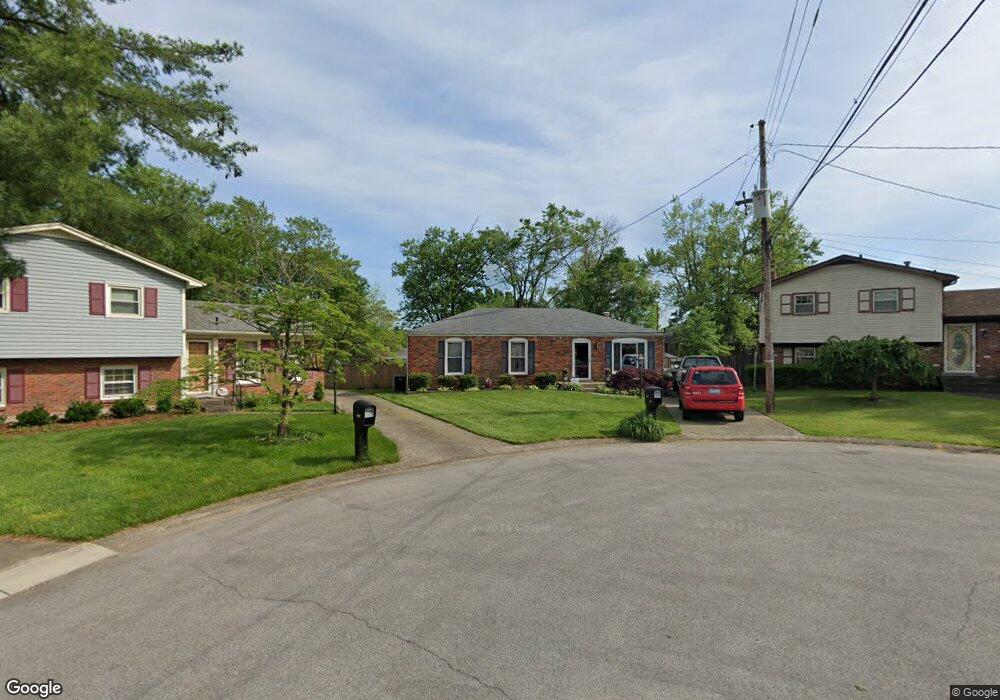 5409 Cranwood Ln, Louisville, KY 40291 - photo 1