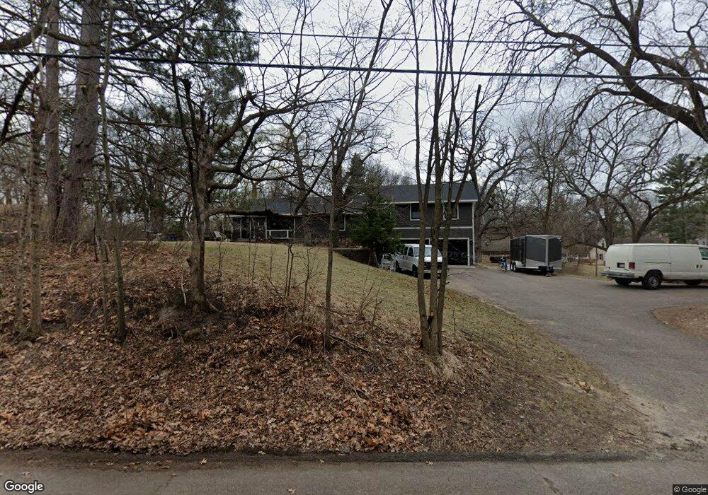 14215 Spring Lake Rd, Minnetonka, MN 55345 - photo 1