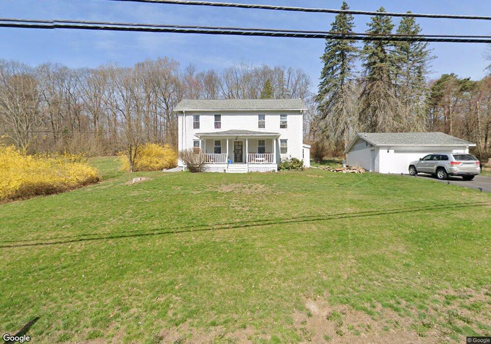 328 Village Rd, Dallas, PA 18612 - photo 1