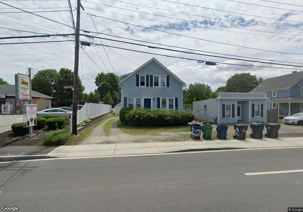 1728 W Shore Rd, Warwick, RI 02889 - photo 1