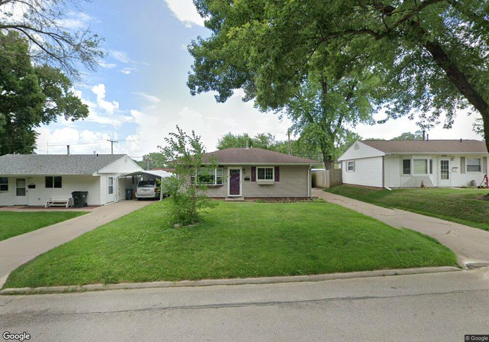 1703 14th Ave SW, Cedar Rapids, IA 52404 - photo 1