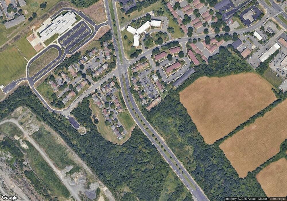 8250 Wycliffe Ct, Manassas, VA 20109 - photo 1