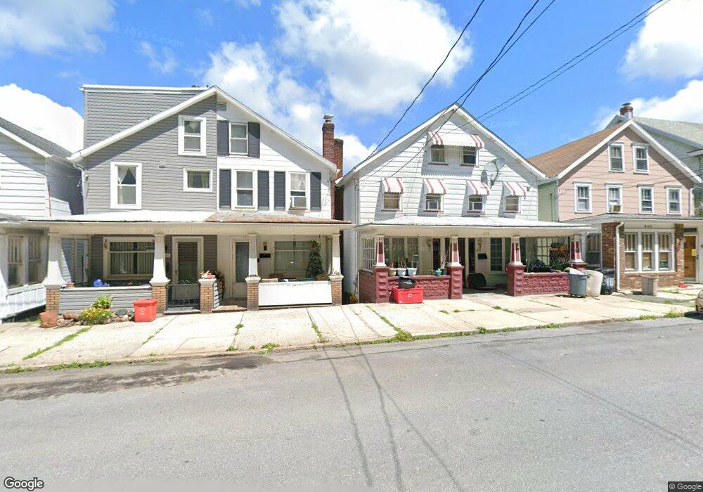 437 E Abbott St, Lansford, PA 18232 - photo 1