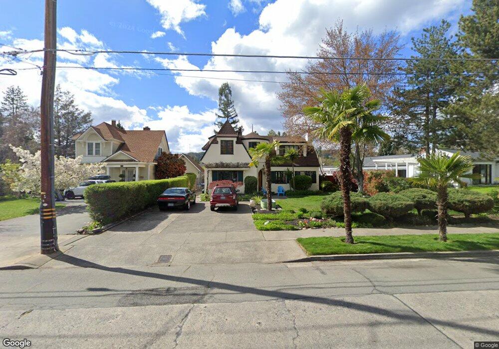 784 NW 4th St, Grants Pass, OR 97526 - photo 1