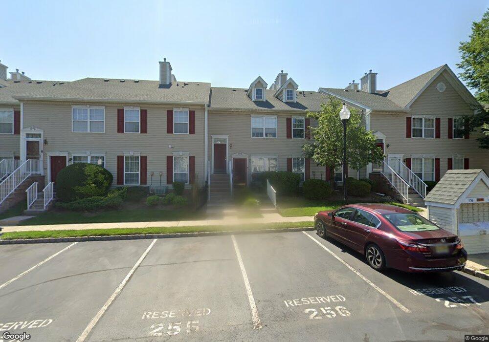 14 Columbus Dr, Franklin Park, NJ 08823 - photo 1