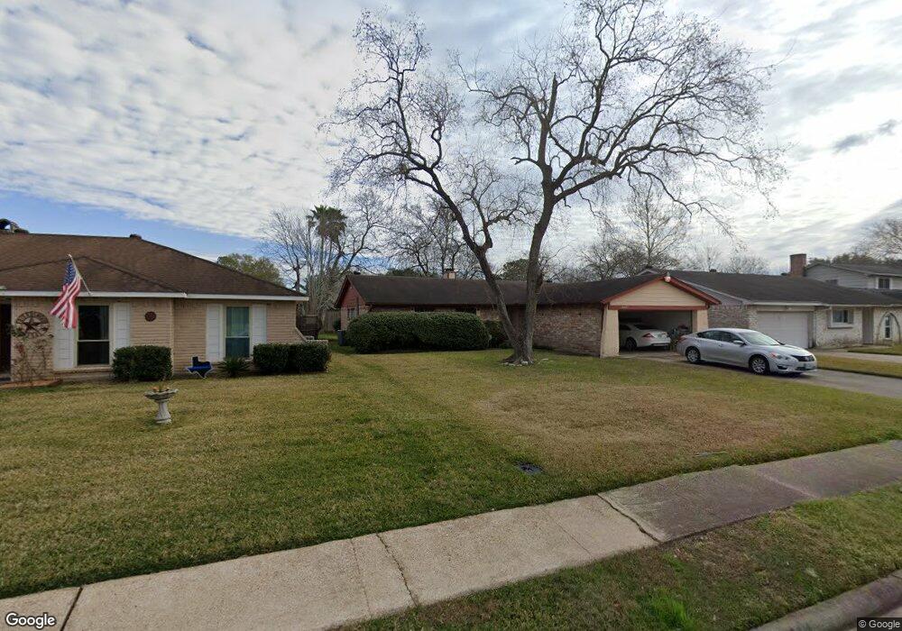 16407 Blackhawk Blvd, Friendswood, TX 77546 - photo 1