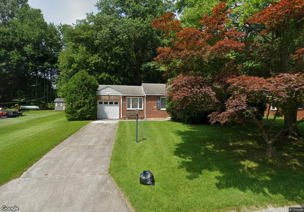 1612 Stony Run Dr, Wilmington, DE 19803 - photo 1