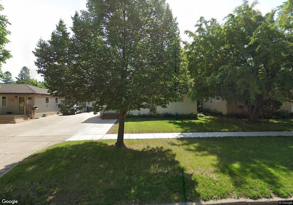 1734 16th St S, Fargo, ND 58103 - photo 1