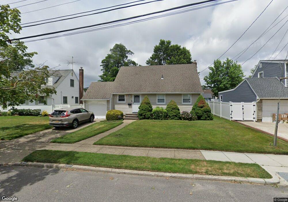 1697 Webster Ave, Merrick, NY 11566 - photo 1