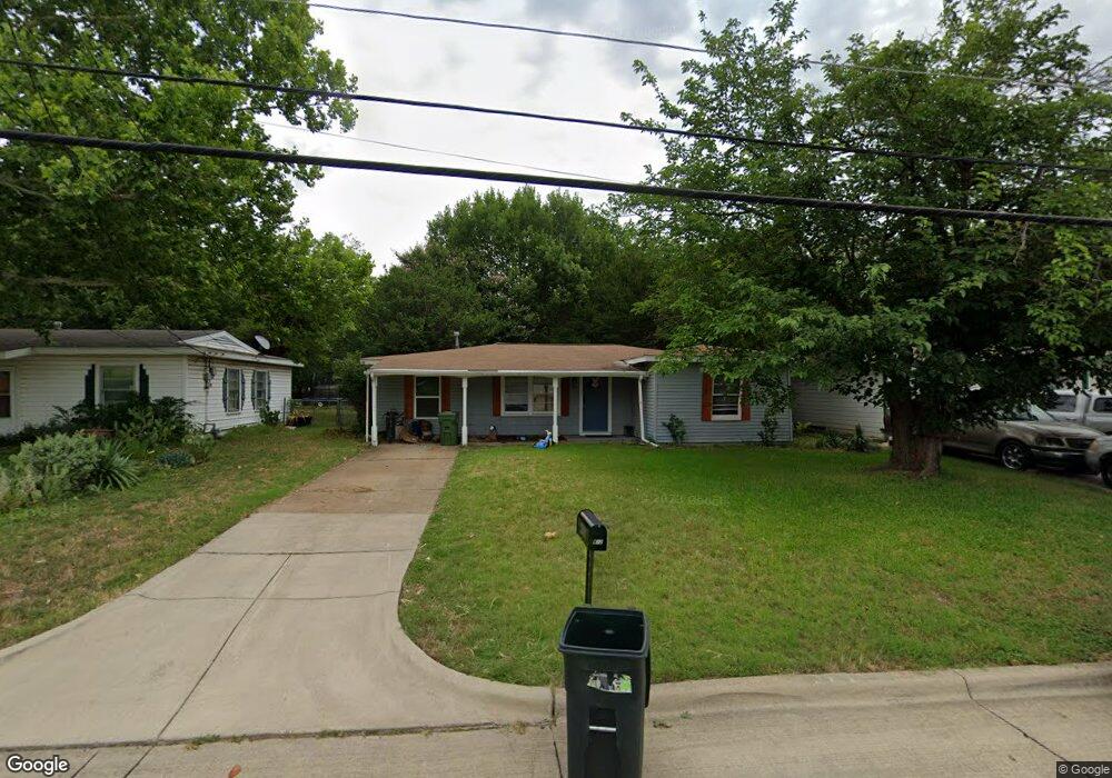 412 Arthur Dr, Hurst, TX 76053 - photo 1