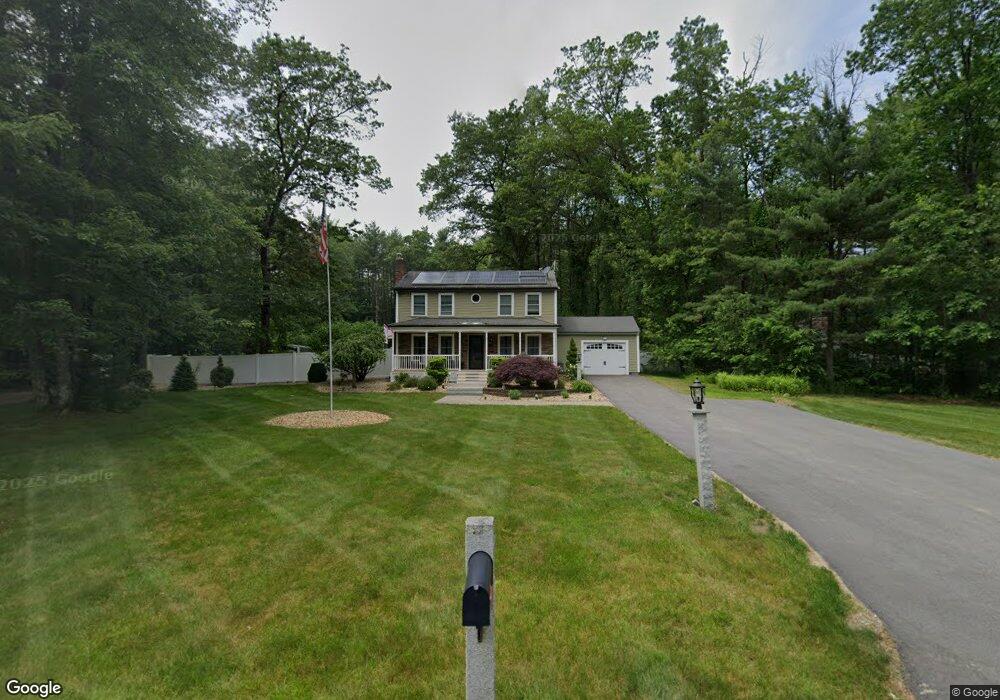 9 Mcquesten Cir, Litchfield, NH 03052 - photo 1