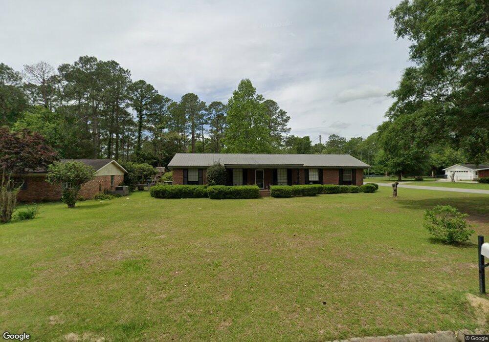 1900 3rd St SE, Moultrie, GA 31768 - photo 1