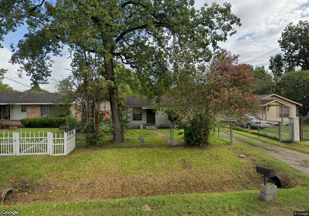 4005 Vaughn St, Houston, TX 77016 - photo 1