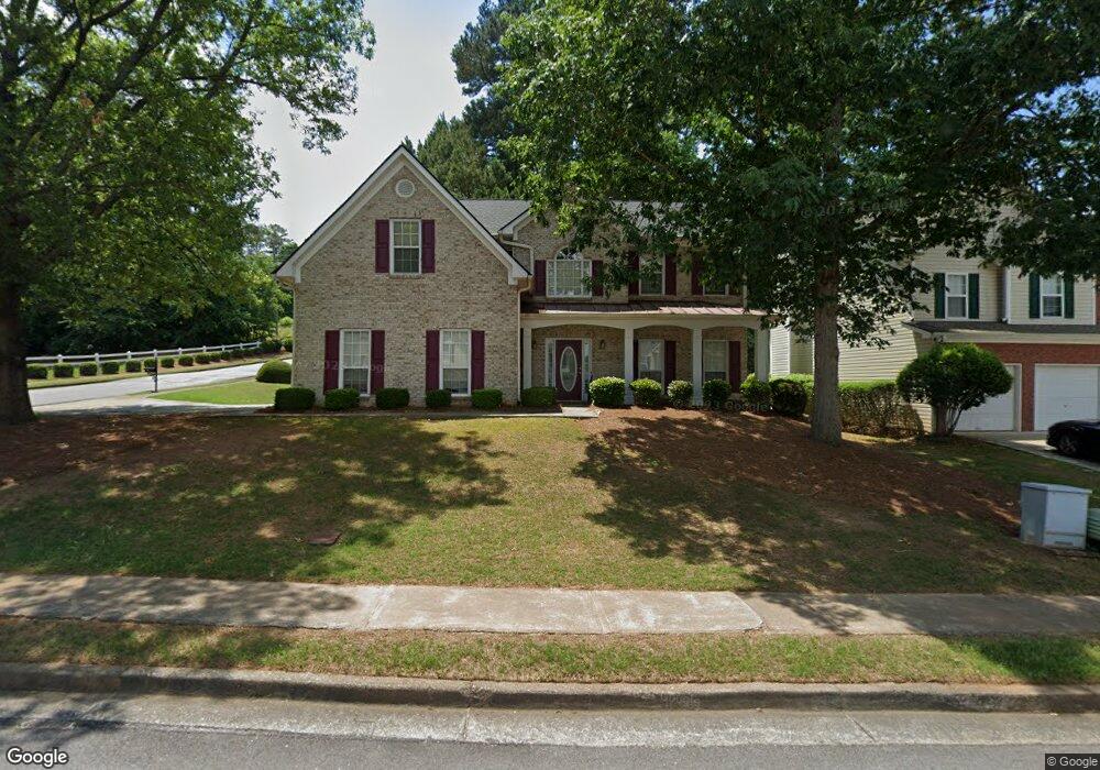 1101 Lake Lucerne Rd SW unit 1, Lilburn, GA 30047 - photo 1