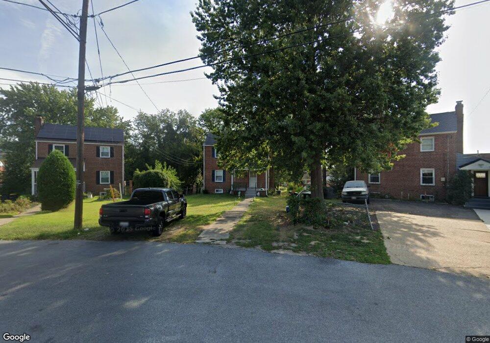 5811 Chillumgate Rd, Hyattsville, MD 20782 - photo 1