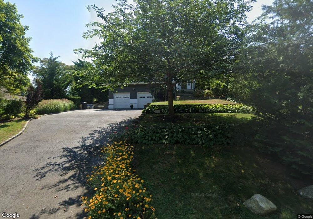 55 Roslyn Dr, Glen Head, NY 11545 - photo 1