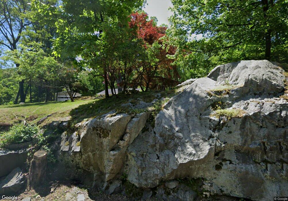 190 Mountain Rd, Irvington, NY 10533 - photo 1