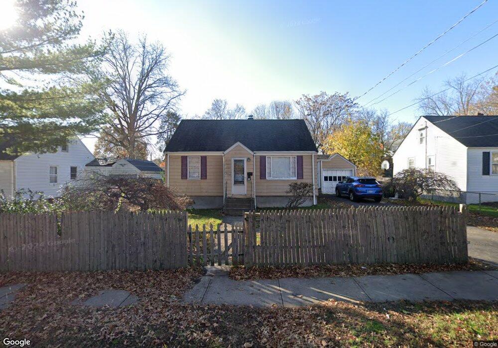 284 Granfield Ave, Bridgeport, CT 06610 - photo 1