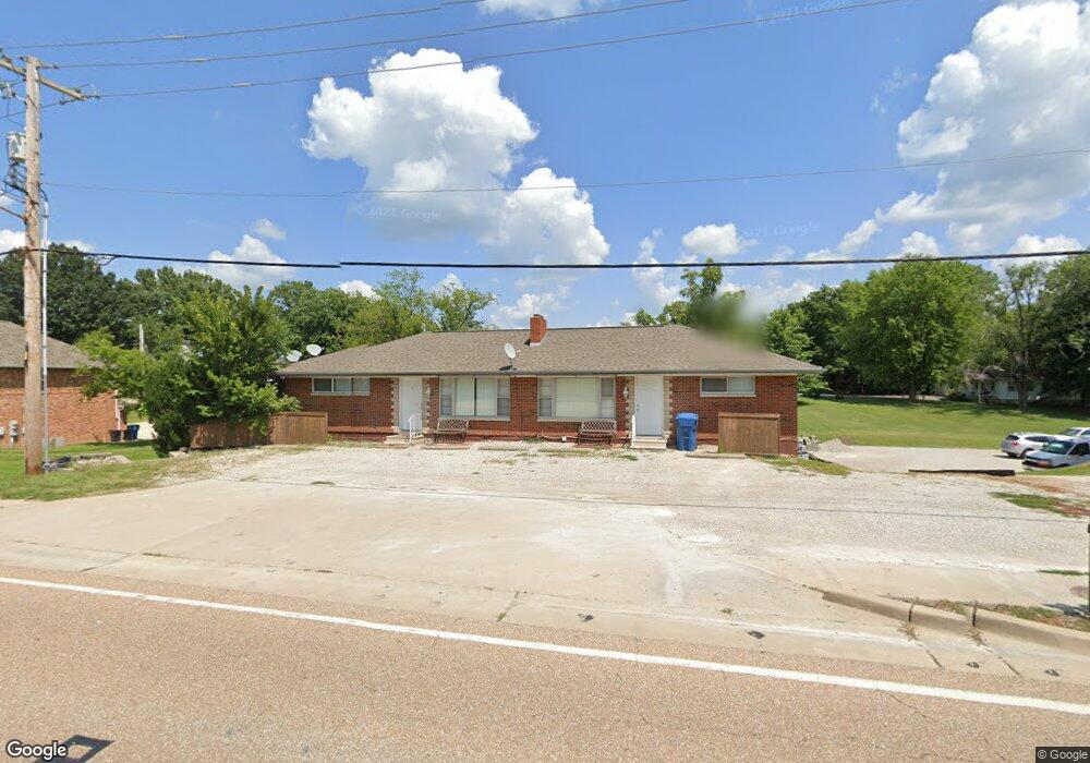 2306 S Center St, Maryville, IL 62062 - photo 1