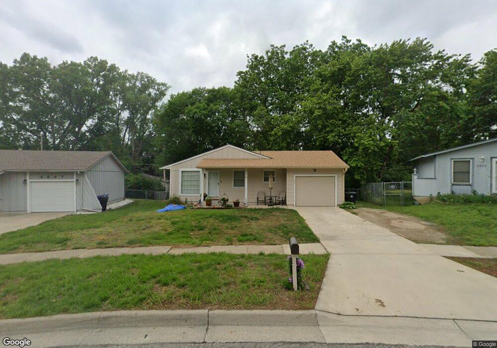 3831 SW Cambridge Terrace, Topeka, KS 66610 - photo 1