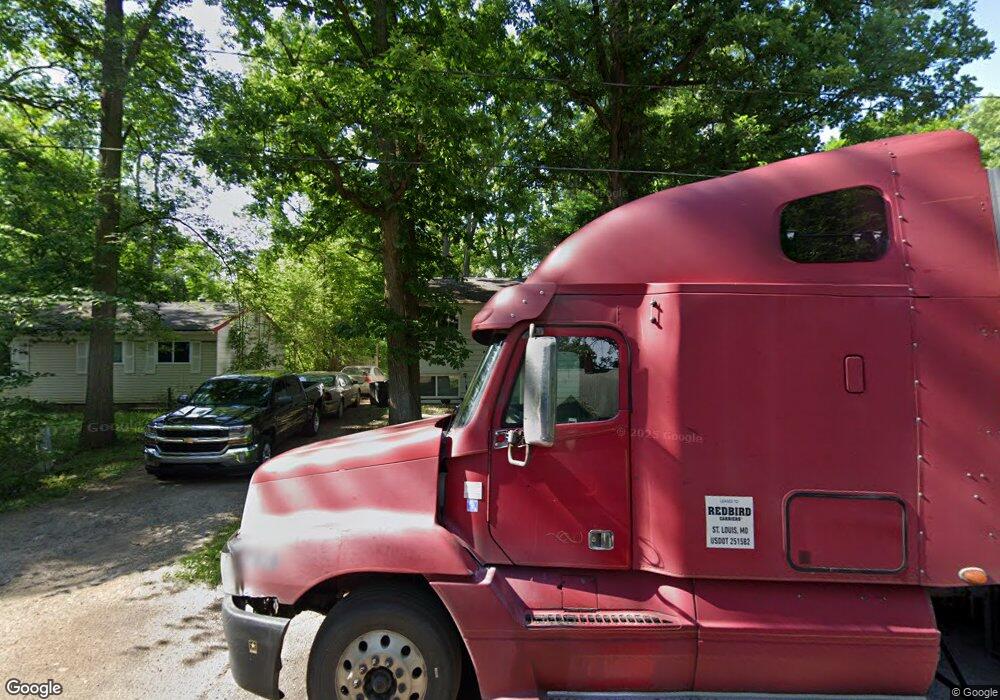 1445 S Cornell Ave, Flint, MI 48505 - photo 1