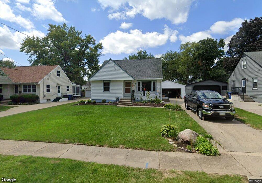3944 55th St, Des Moines, IA 50310 - photo 1