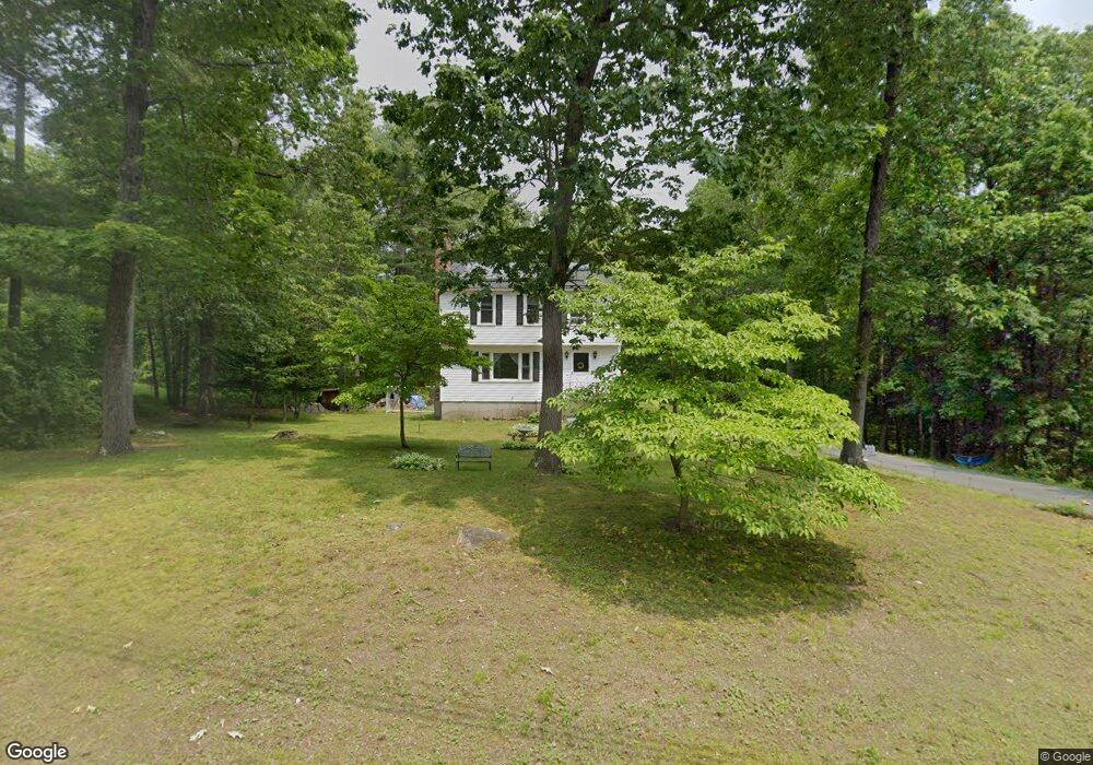 10 Lesley Cir, Derry, NH 03038 - photo 1