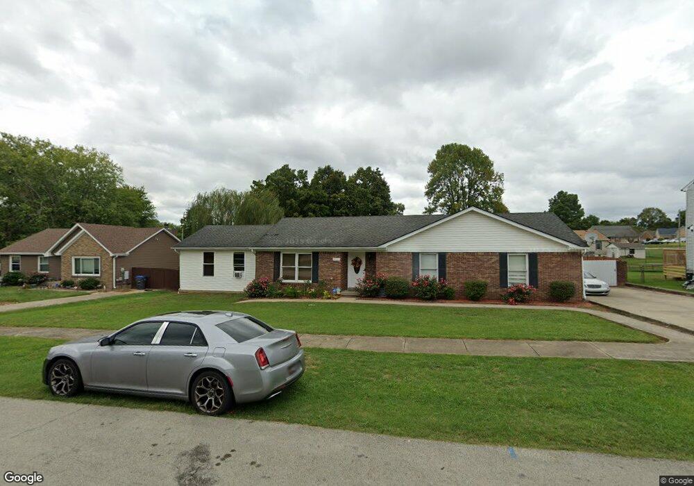 6901 Beard Ct, Louisville, KY 40228 - photo 1