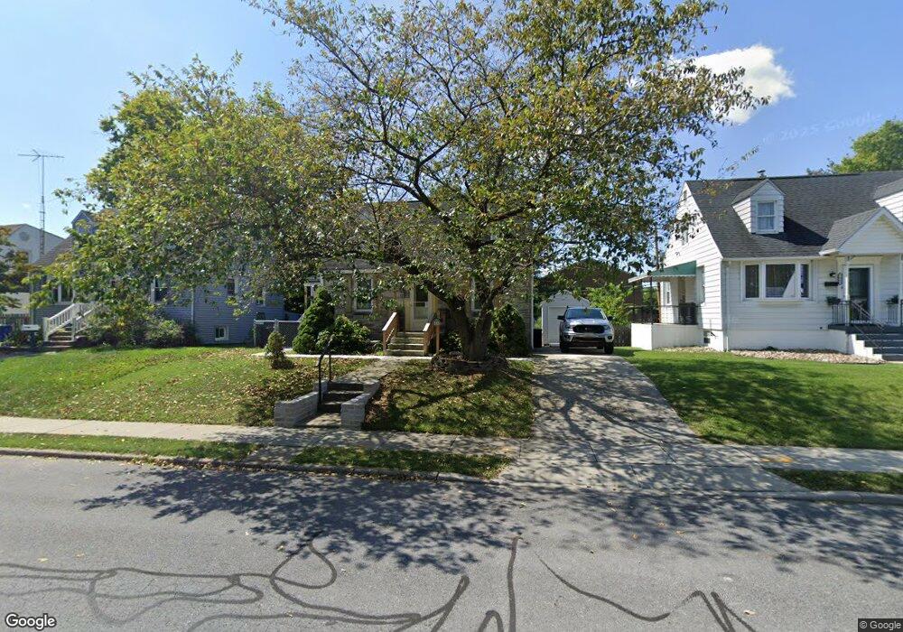 1041 Beechwood Dr, Hagerstown, MD 21742 - photo 1