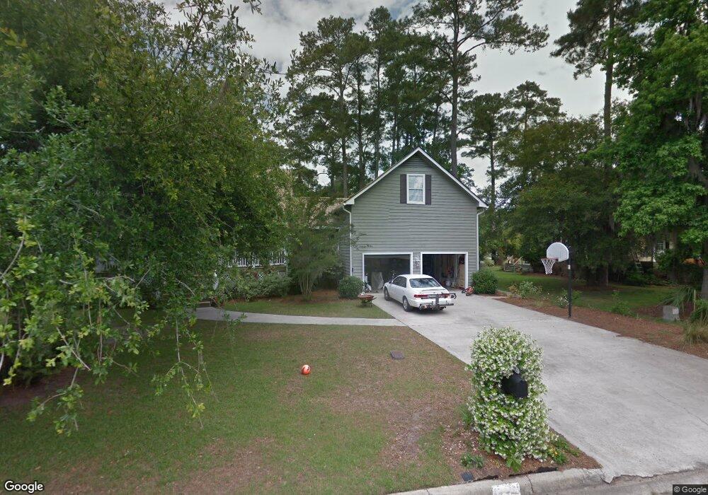112 N Sheftall Cir, Savannah, GA 31410 - photo 1