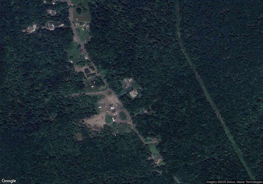 914 Langans Rd, Pittston, PA 18640 - photo 1