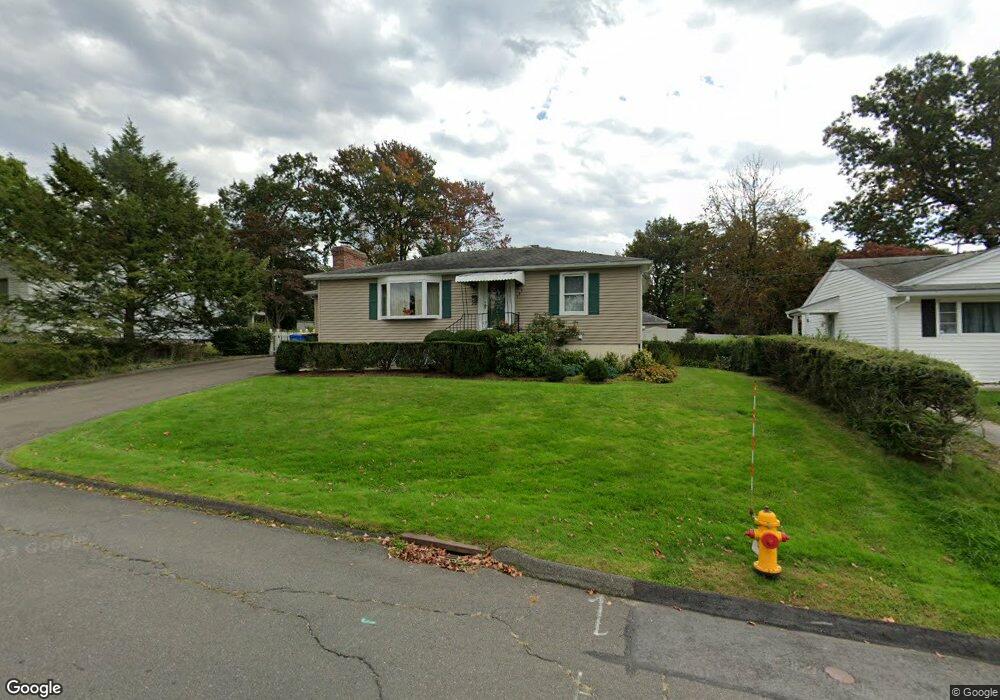 111 Highland Dr, Waterbury, CT 06708 - photo 1