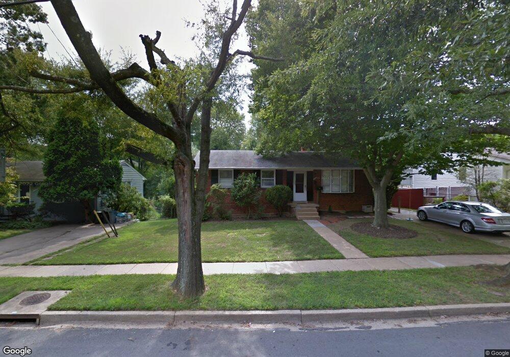 1105 Cottage St SW, Vienna, VA 22180 - photo 1