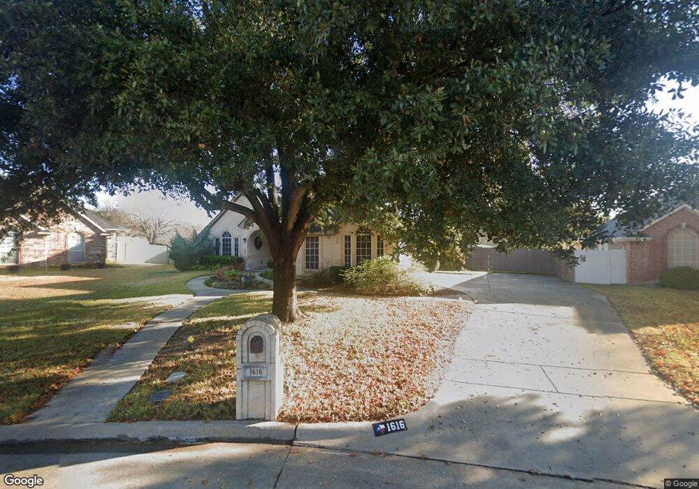 1616 Oak Creek Dr, Hurst, TX 76054 - photo 1