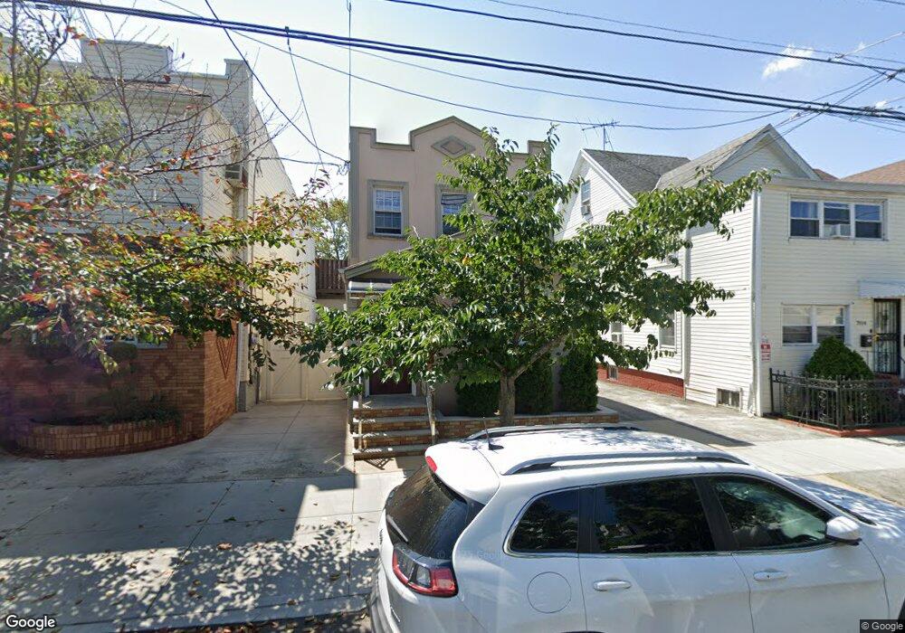 7816 90th Rd, Woodhaven, NY 11421 - photo 1