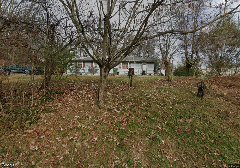 198 North Rd, Johnson City, TN 37601 - photo 1