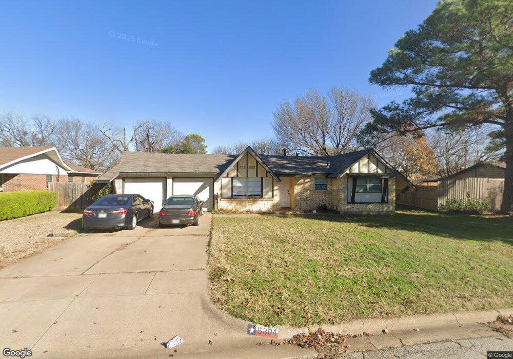 5304 Roberta Dr, North Richland Hills, TX 76180 - photo 1