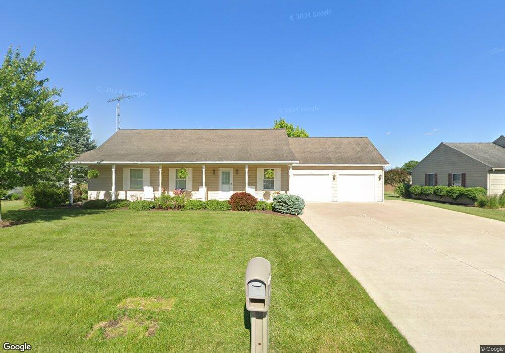 1112 Rikki Lee Ln, Bucyrus, OH 44820 - photo 1