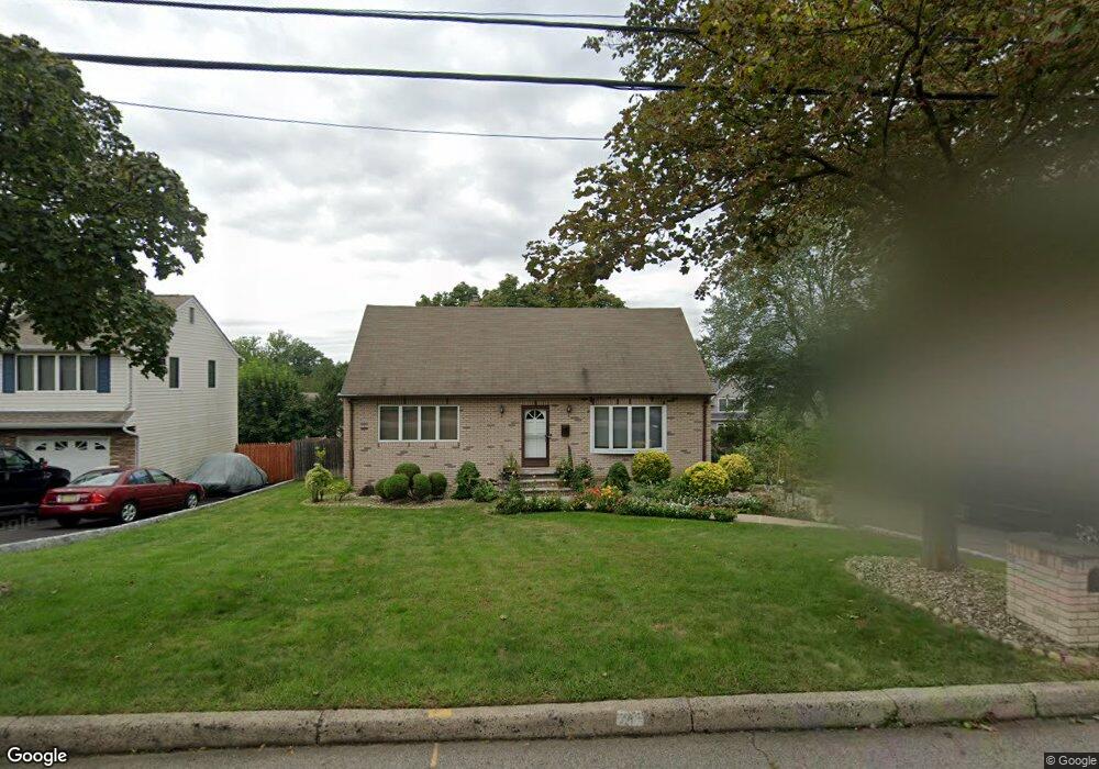 253 Gorden Dr, Paramus, NJ 07652 - photo 1